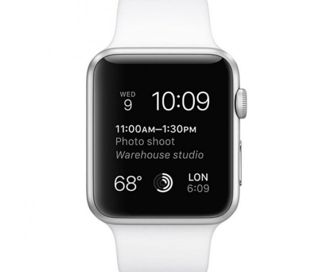 Apple Watch Series 1 42mm Silver Aluminum Case with White Sport Band (MNNL2)